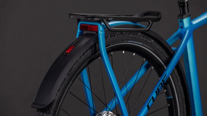 Cube Kathmandu Hybrid Comfort Pro 800 azure´n´black – Bild 4